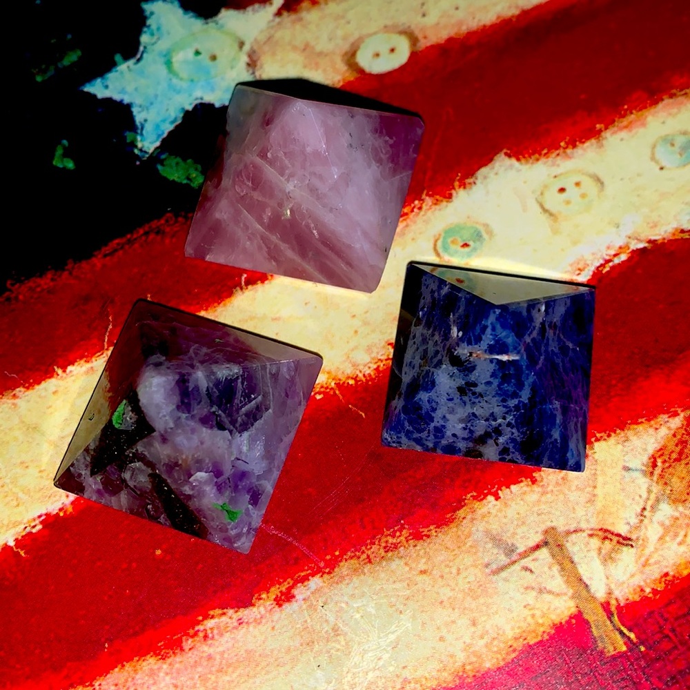 Pyramid stones